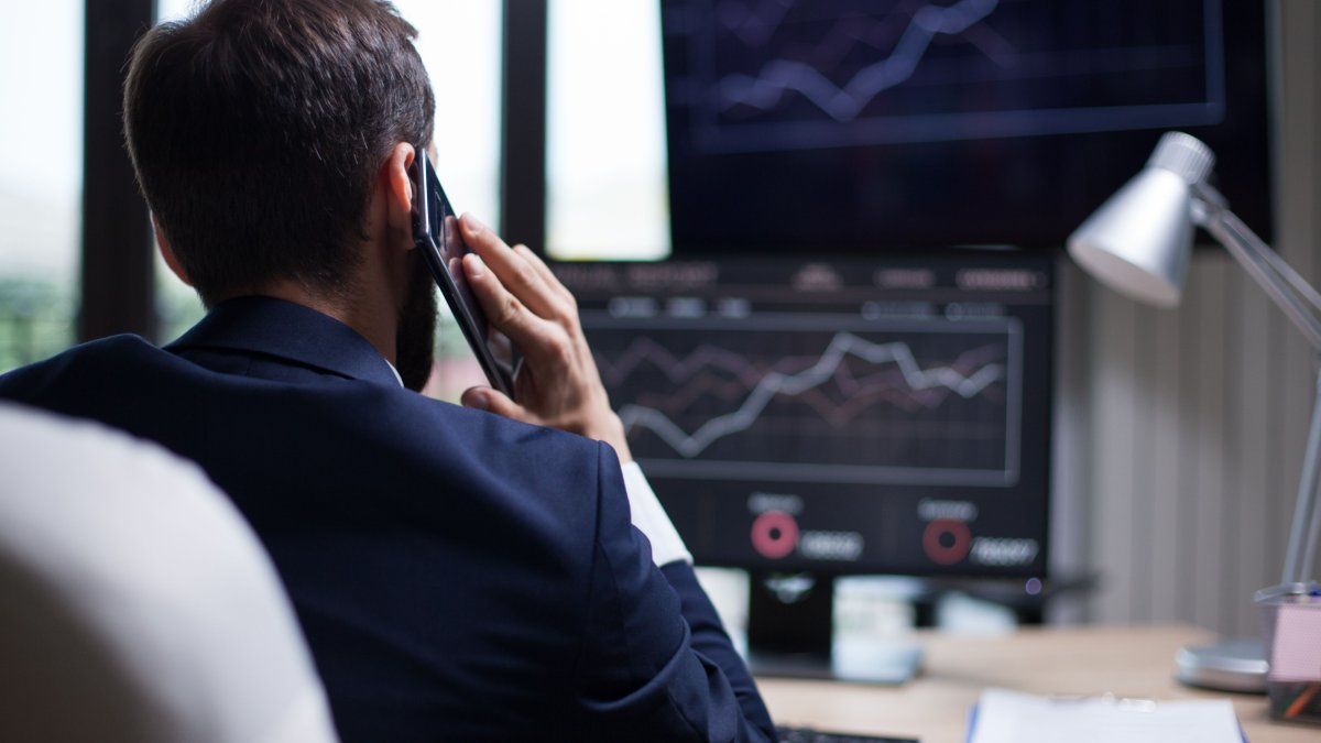 The alert signals about the sustainability of the economic model