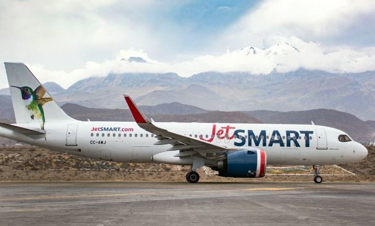 The low cost Jet Smart flies from June to San Martín de los Andes from the City of Buenos Aires.