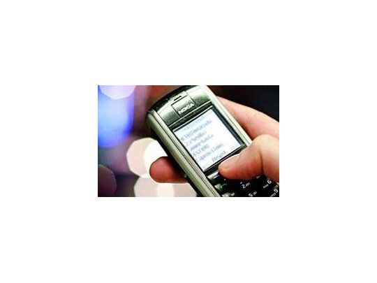 Los usuarios de telefonía celular podrán cambiar de compañía y mantener su número. Pero habrá limitaciones para los de red fija.