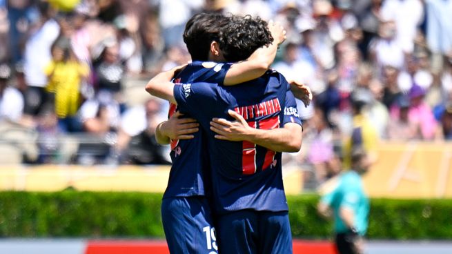 El PSG aplastó por 4 a 0 al Atlético de Madrid.