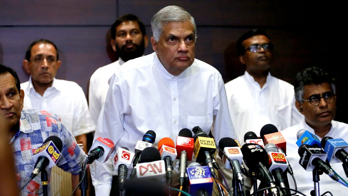 the prime minister was elected president by parliament