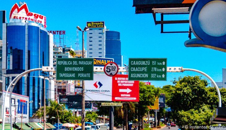 La Ciudad ubicada en la triple frontera creció y se convirtió en uno de los centros comerciales más importantes del mundo.