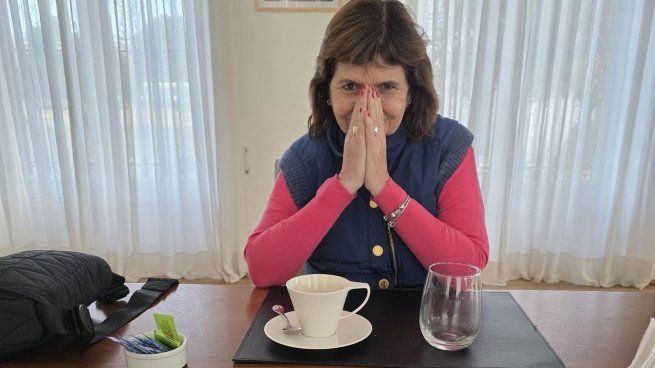Bullrich se distanció de una posible candidatura y respaldó a Milei con duras críticas a los gobernadores