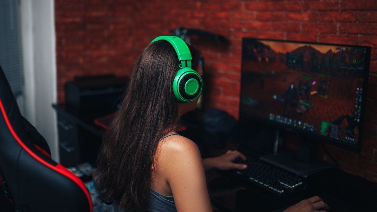 Women step strong in the gamer world
