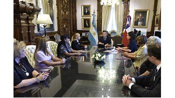 Macri recibió a padres de Wanda Taddei y Ángeles Rawson