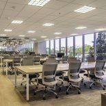 HIT opera 12 sedes y más de 50.000 m² de espacios corporativos premium bajo un modelo all-inclusive. HIT opera 12 sedes y más de 50.000 m² de espacios corporativos premium bajo un modelo all-inclusive.