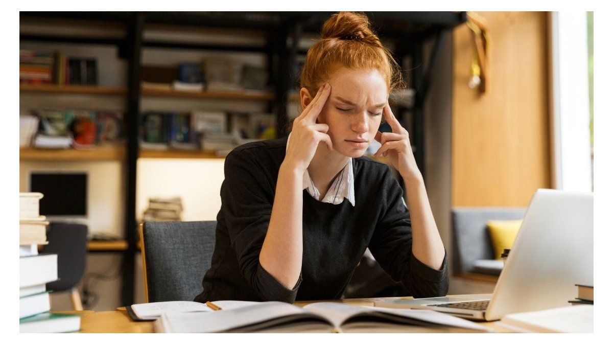 Why do we stop paying attention during a conversation? This is what a study on the brain reveals