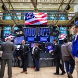 Las tensiones geopolíticas influyen en la apertura de los mercados este lunes. Las tensiones geopolíticas influyen en la apertura de los mercados este lunes.