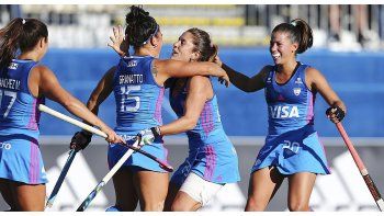 Las Leonas cerraron una etapa cómoda y en cuartos van ante las locales