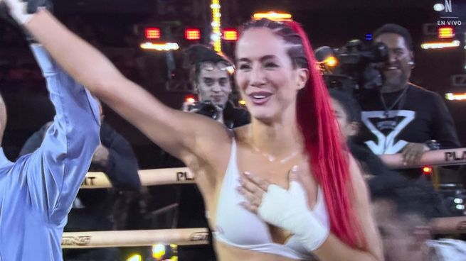 La argentina Flor Vigna se impuso a la mexicana Alana Flores en el combate estelar del Supernova 2026.