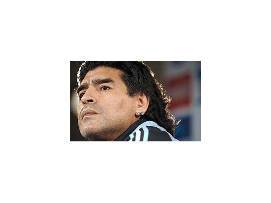 Diego Maradona volverá a nuestro país con varios kilos menos y sin sus aros.