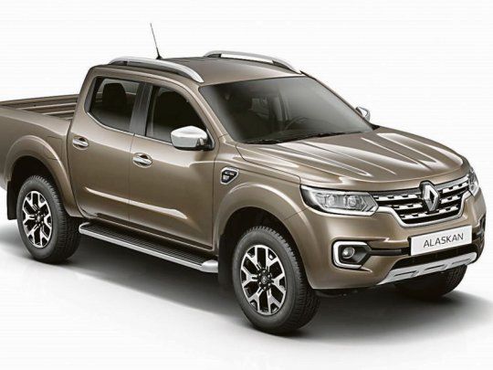 Stand by. Las pick-up Alaskan de Renault y Clase X de MB no tienen fecha de producción. su anuncio se volvió a postergar. Futuro incierto.
