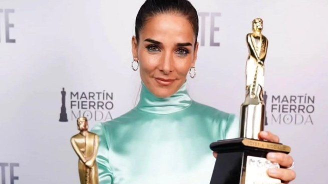 Juana Viale: la gran ganadora de los Martín Fierro de la Moda.