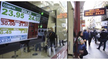 ámbito.com | La gente compró u$s 9.000 M en lo que va del año