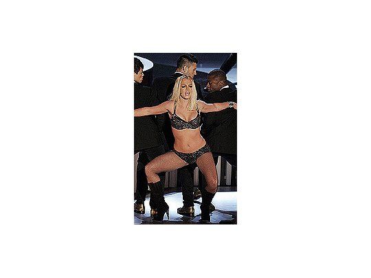 Ahora acusan a Britney Spears de huir tras un accidente y conducir sin licencia