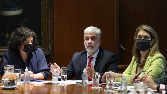 Vizzotti, Feletti y Debora Giorgi.jpeg