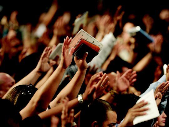 iglesia cristianismo biblia religión