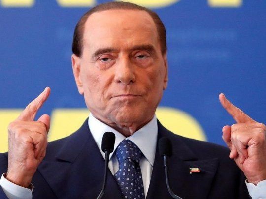 Berlusconi está próximo a retornar a la Serie A, esta vez cargo del humilde Monza.