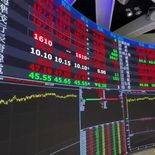 Desplome bursátil: La Bolsa de Taiwán sufrió su mayor caída intradía histórica (-6,47%) tras el retroceso de TSMC.