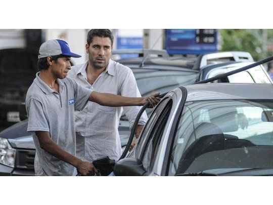 YPF volvió a subir las naftas: incremento acumula 12% en lo que va del año