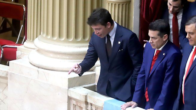 Facundo Manes había denunciado a Santiago Caputo por amenazas.