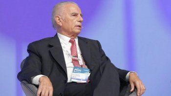 El chairman de PAE Alejandro Bulgheroni participó de la XII Exposición Argentina Oil & Gas organizada por el Instituto Argentino del Petróleo y Gas (IAPG) en La Rural.