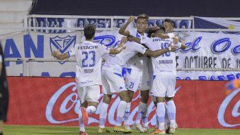 en un final furioso, velez lo dio vuelta y le gano a racing