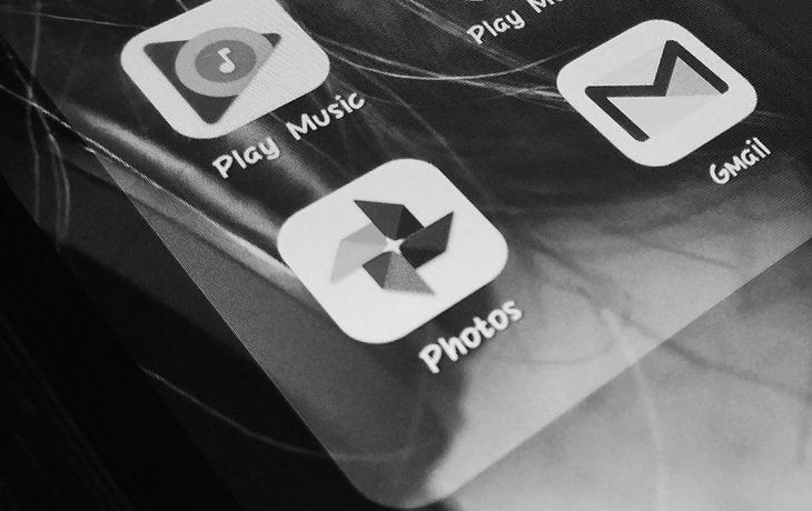 Google Fotos no almacenará fotos y videos provenientes de WhatsApp.