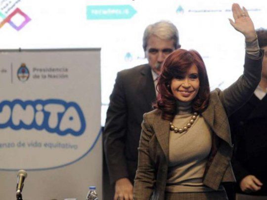 La fiscal formalizó la presentación este mediodía ante el Tribunal Oral Federal (TOF) 1.