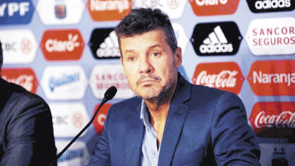 Tinelli won time and they do not dismiss him