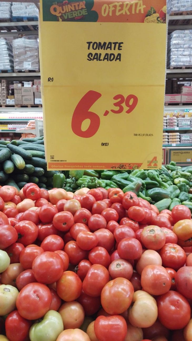 El kilo de tomates en un supermercado de Brasil cuesta poco más de un dólar.