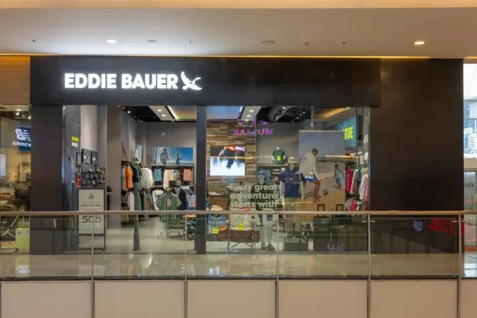 La crisis que atraviesa la empresa la obligó a cerrar su histórica sede.