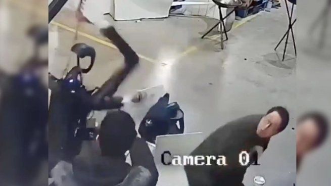 Tras ser sometido a pruebas de rutina, el robot perdió el control. 