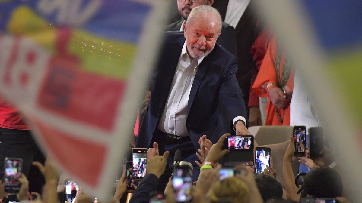 Elecciones en Brasil: Lula recupera ventaja de dos dígitos sobre Bolsonaro