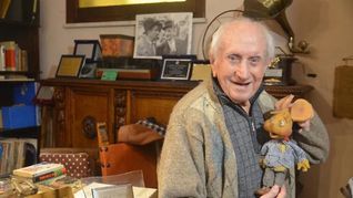 Peppino Mazzullo interpretó la voz de Topo Gigio entre 1961 y 2006 y contribuyó a definir la personalidad del personaje.