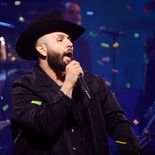 Carín León, quien se ha convertido en uno de los máximos exponentes actuales de la música regional mexicana, es uno de los principales artistas que estará en México Vibra. Carín León, quien se ha convertido en uno de los máximos exponentes actuales de la música regional mexicana, es uno de los principales artistas que estará en México Vibra.