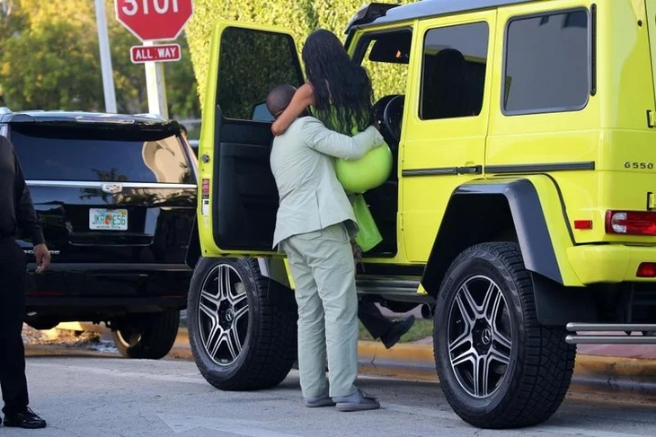 Kim Kardashian's incredible and millionaire car collection