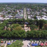 Entre paisajes verdes y fósiles únicos, este rincón de Buenos Aires impulsa un turismo que mezcla aventura, conocimiento y tranquilidad a pocos kilómetros de la ciudad. Entre paisajes verdes y fósiles únicos, este rincón de Buenos Aires impulsa un turismo que mezcla aventura, conocimiento y tranquilidad a pocos kilómetros de la ciudad.
