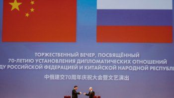Acercamiento. Xi Jinping y Putin se reunieron en el Kremlin, fueron al Teatro Bolshói y visitaron dos pandas.