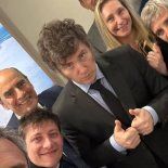 Tras festejar el resultado electoral, el Gobierno debe resolver su interna. Tras festejar el resultado electoral, el Gobierno debe resolver su interna.