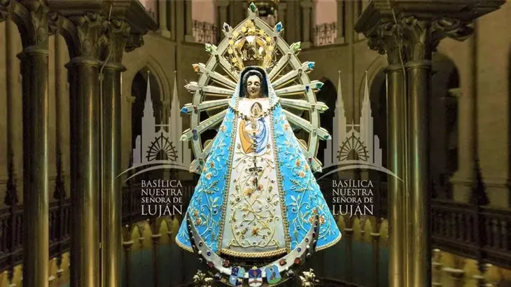 Imagen de la Virgen, en la basílica de Luján. Imagen de la Virgen, en la basílica de Luján.