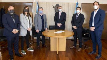 aeropuertos argentina 2000 cedio nueve hectareas a la pampa
