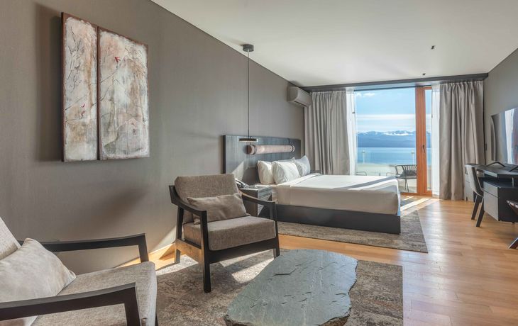 Una de las habitaciones del nuevo hotel Radisson Blu Bariloche. Una de las habitaciones del nuevo hotel Radisson Blu Bariloche.