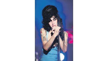 ámbito.com | Con sólo dos CDs grabados, Amy Winehouse había llegado al Olimpo de las estrellas del pop/rock. La Argentina nunca la vio en vivo.