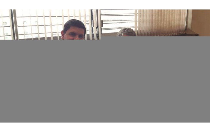 ámbito.com | El titular de Unidad de Información Financiera (UIF), Mariano Federeci (derecha), junto a su par uruguayo Néstor López Ramela (izquierda).