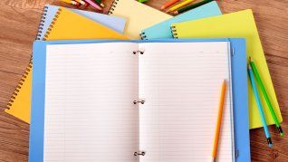 La vuelta al colegio de los chicos requiere un desembolso de dinero para armar la mochila. La vuelta al colegio de los chicos requiere un desembolso de dinero para armar la mochila.