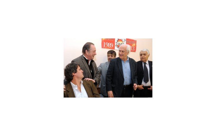 Pino Solanas, junto a Rodolfo Terragno y Alfonso Prat Gay.