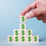 La diferencia entre establecer un plazo fijo en sucursal o por home banking demuestra que pequeños cambios en la tasa modifican la ganancia final. La diferencia entre establecer un plazo fijo en sucursal o por home banking demuestra que pequeños cambios en la tasa modifican la ganancia final.