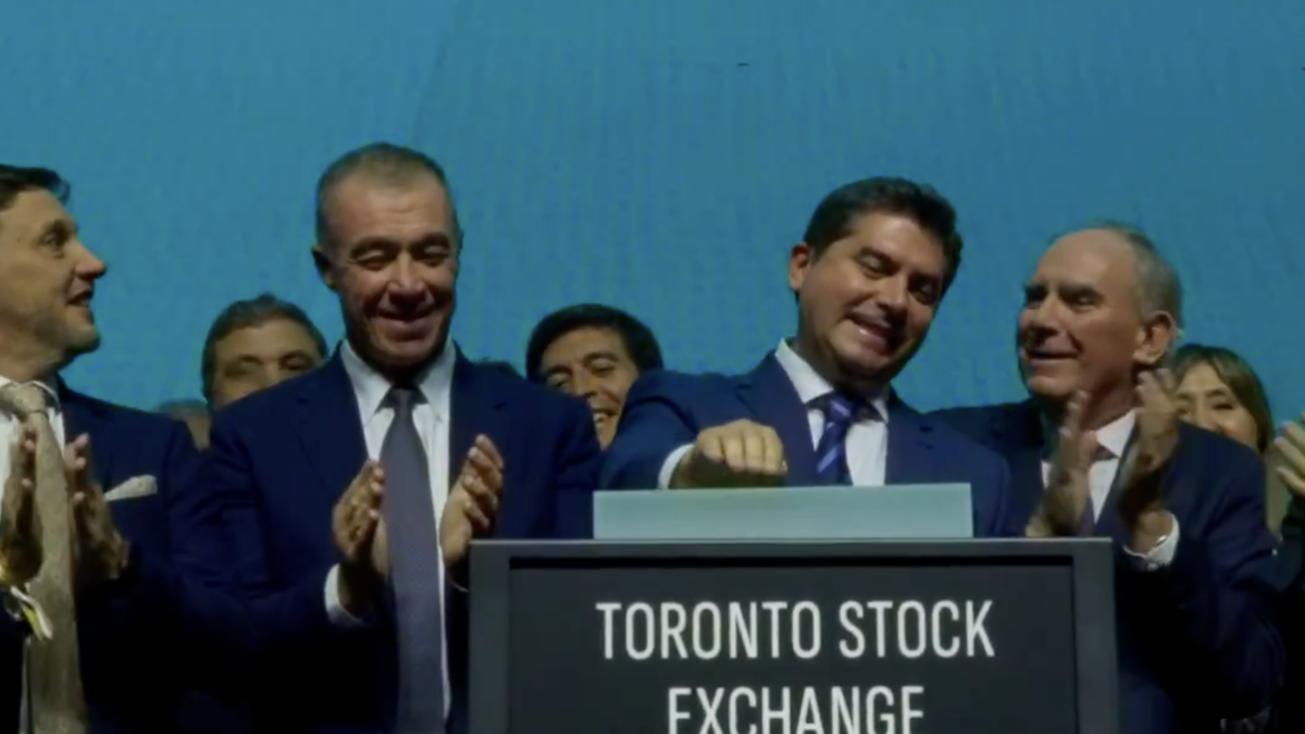 Expo San Juan Minera: el gobernador Marcelo Orrego activó la campana de apertura del mercado bursátil de Toronto
