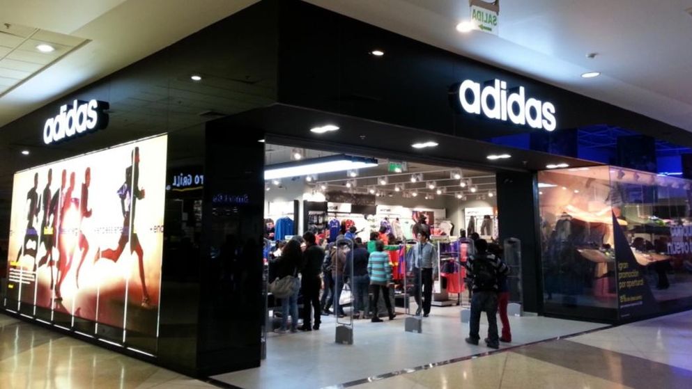 Adidas fue la empresa seleccionada que más aumentó sus importaciones entre 2023 y 2025.